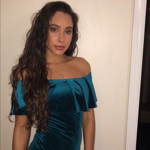 Meet your Posher, Sierr